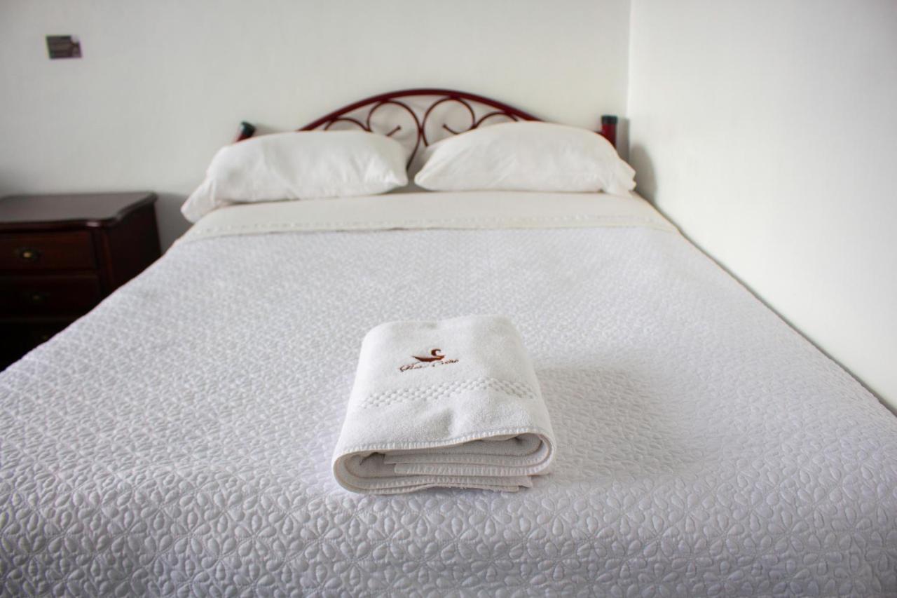 Hotel Cisne Куэнка Экстерьер фото